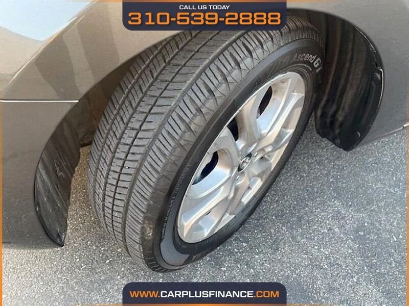 Toyota Yaris iA 6A 2017