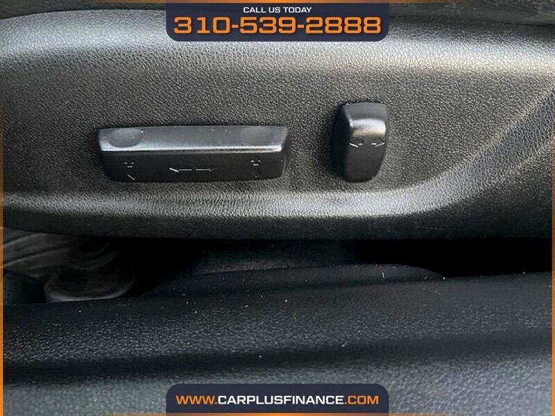 Acura ILX 5-Spd AT 2015