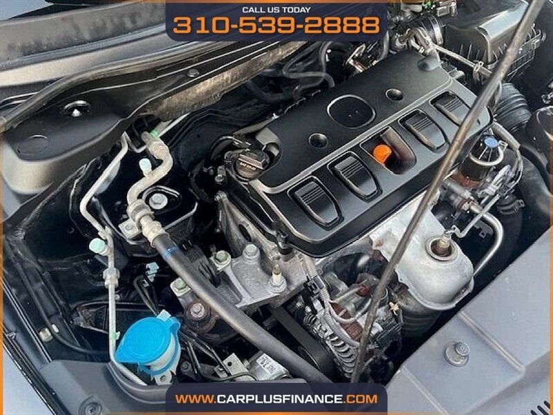 Acura ILX 5-Spd AT 2015