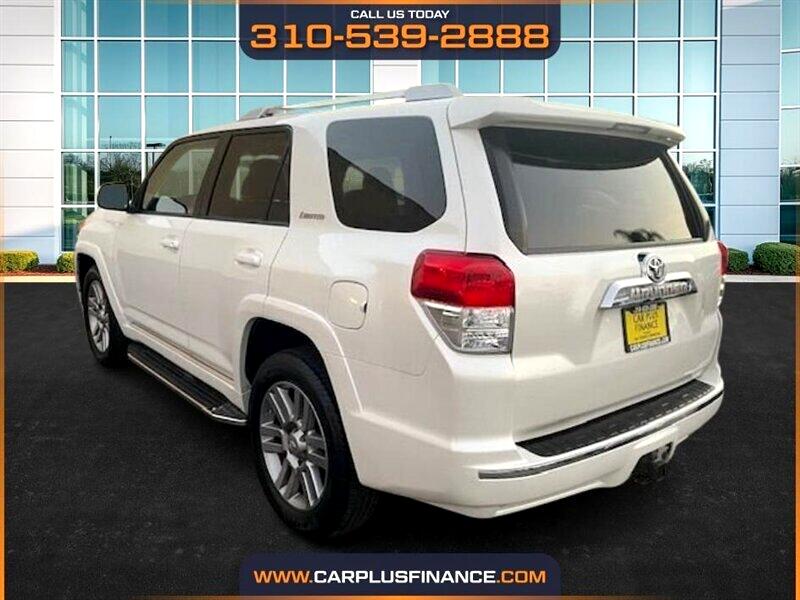 Toyota 4Runner Limited 2WD V6 2010