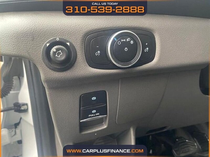 Ford Transit 150 Van Med. Roof w/Sliding Pass. 130-in. WB 2022