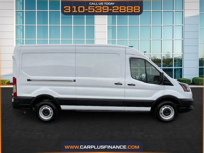 Ford Transit 150 Van Med. Roof w/Sliding Pass. 130-in. WB 2022