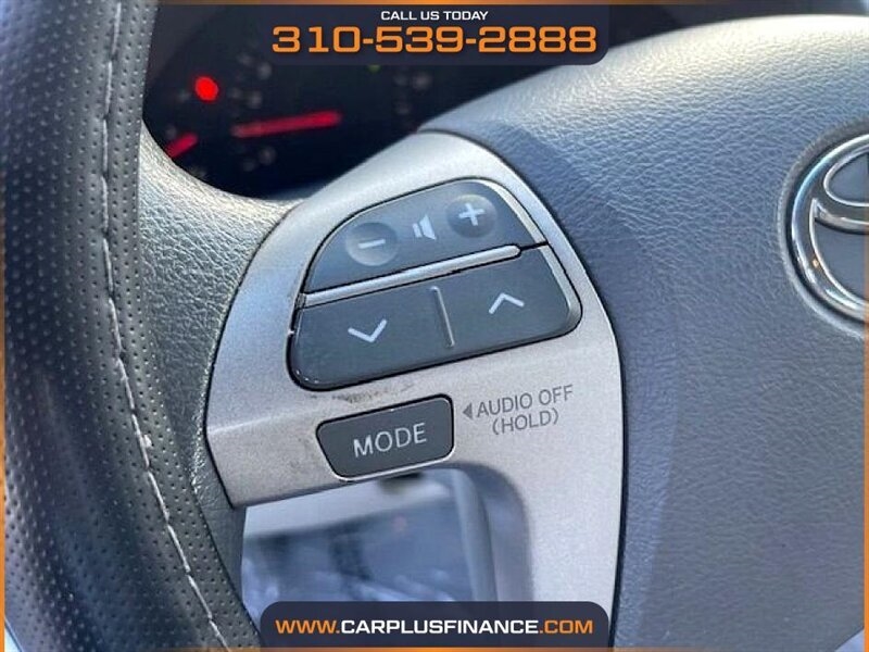 Toyota Camry LE 5-Spd AT 2009