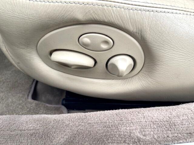 Jaguar XJ-Series Vanden Plas 2001