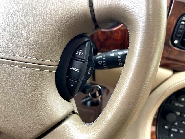 Jaguar XJ-Series Vanden Plas 2001