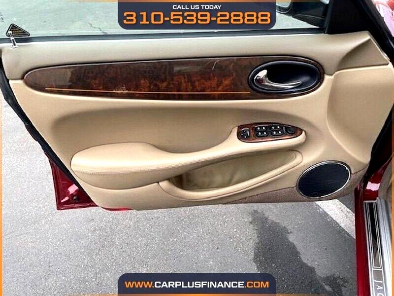 Jaguar XJ-Series Vanden Plas 2001