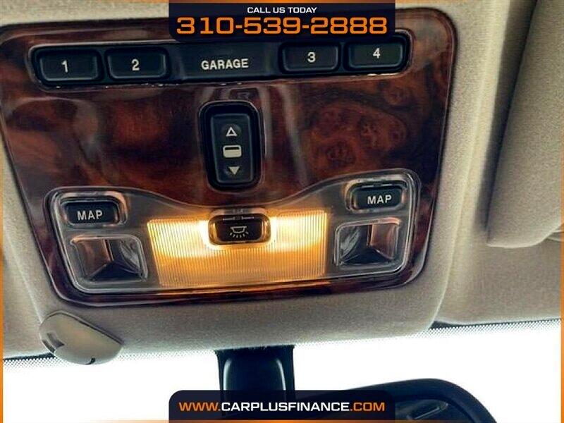 Jaguar XJ-Series Vanden Plas 2001