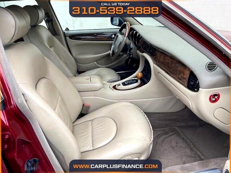 Jaguar XJ-Series Vanden Plas 2001