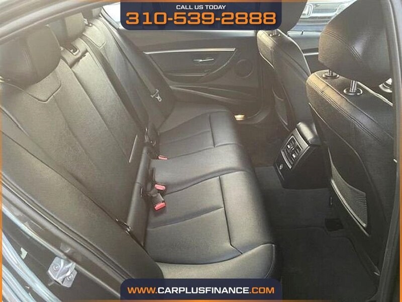 BMW 3-Series 330i SULEV Sedan 2018