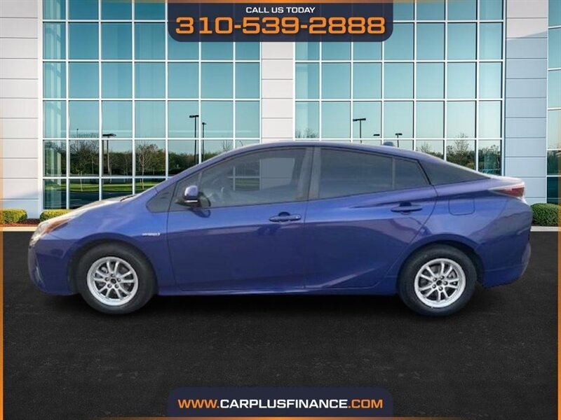 Toyota Prius Two Eco 2017