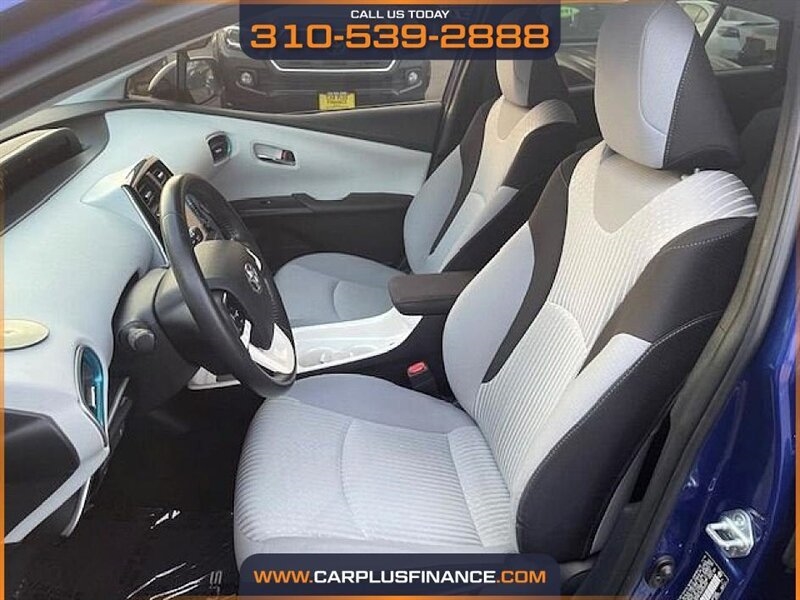 Toyota Prius Two Eco 2017