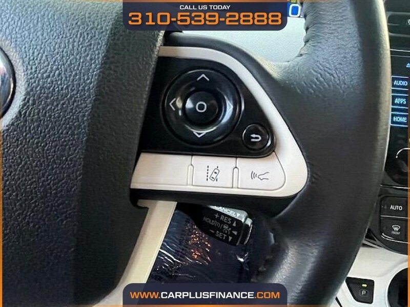 Toyota Prius Two Eco 2017