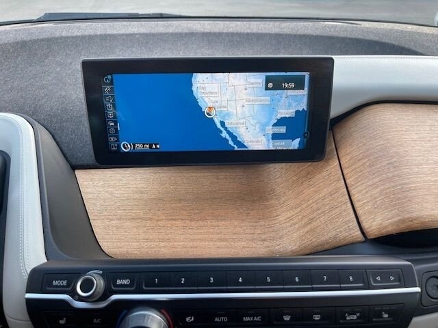 BMW i3 Base w/Range Extender 2015