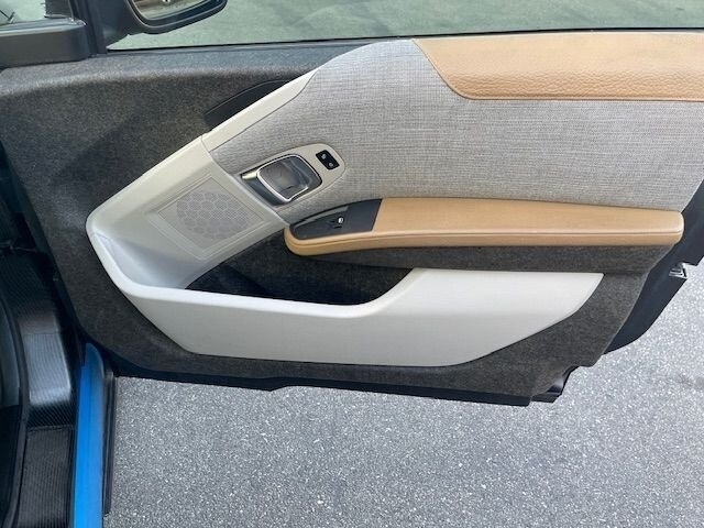 BMW i3 Base w/Range Extender 2015