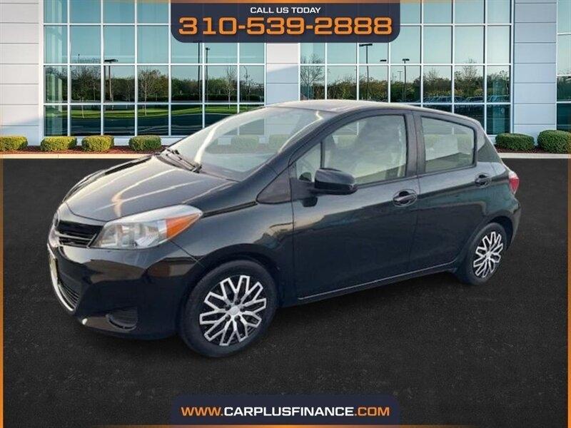 2012 Toyota Yaris LE