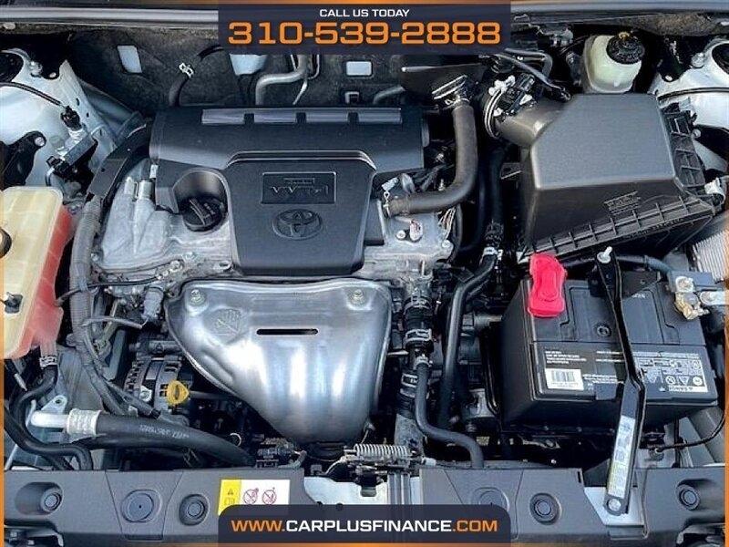 Toyota RAV4 XLE FWD 2017