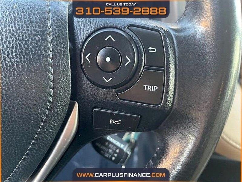 Toyota RAV4 XLE FWD 2017