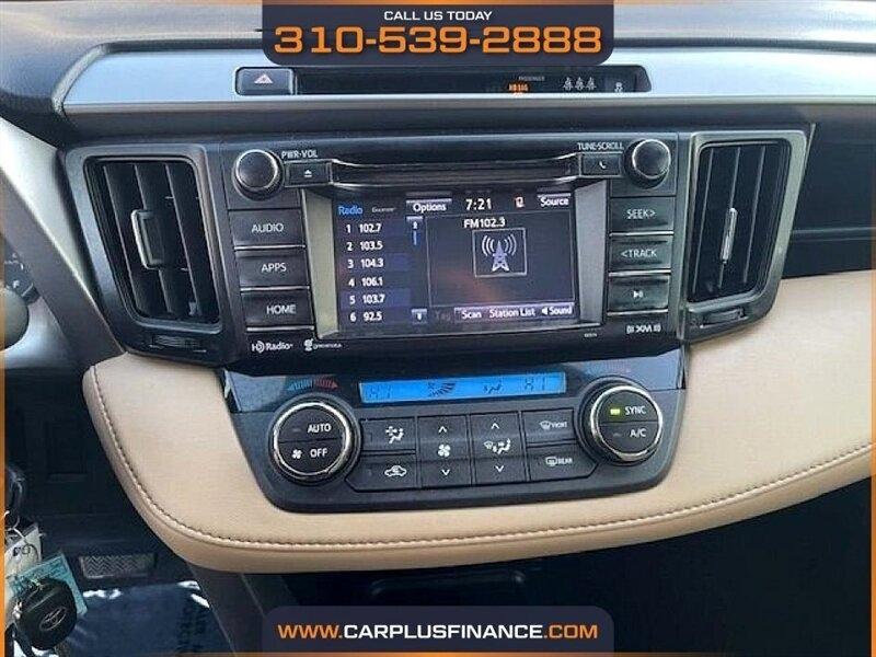 Toyota RAV4 XLE FWD 2017