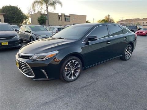 2018 Toyota Avalon XLE