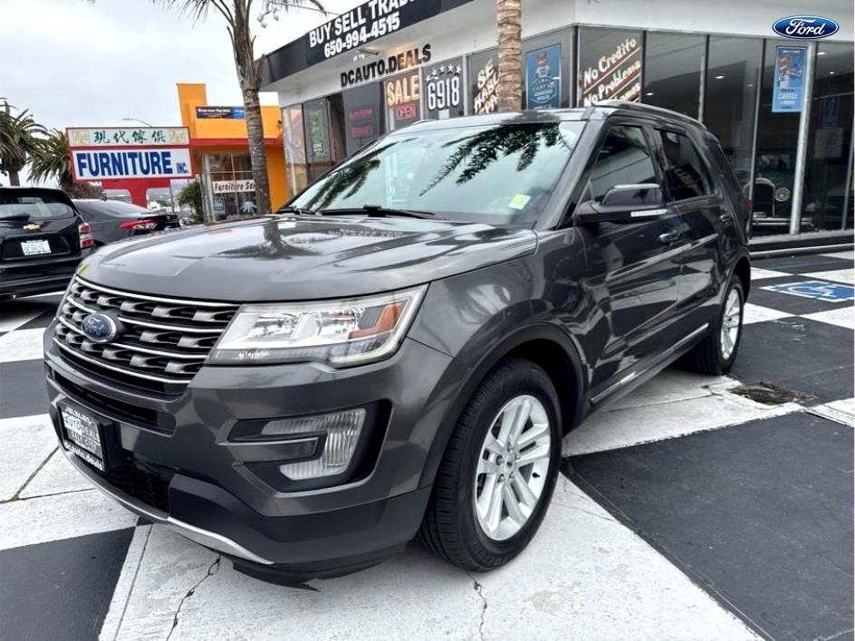 2017 Ford Explorer XLT Sport Utility 4D