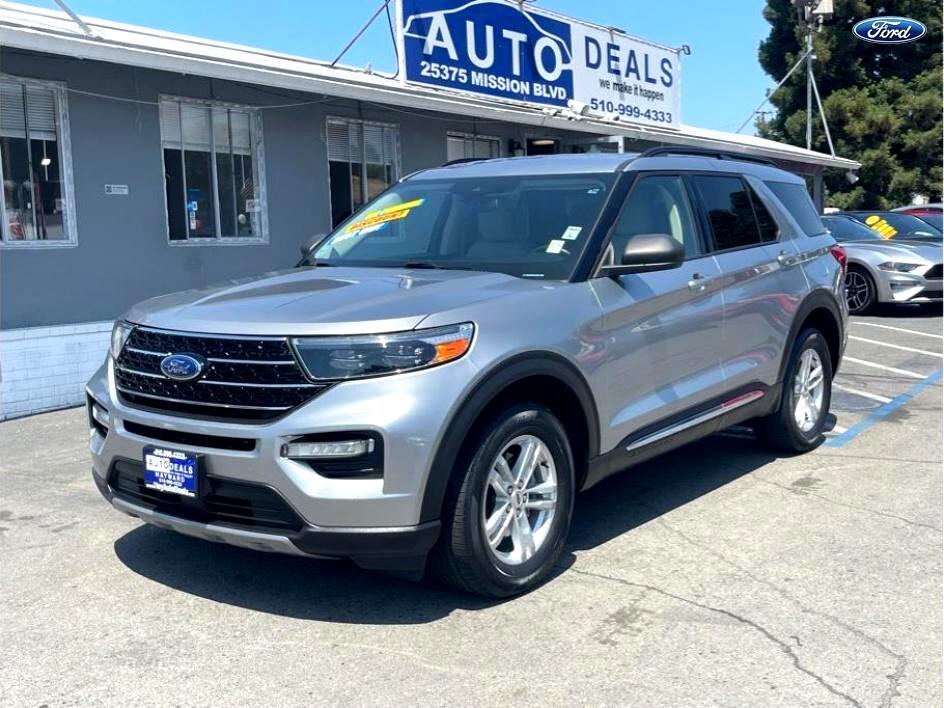 2020 Ford Explorer XLT Sport Utility 4D