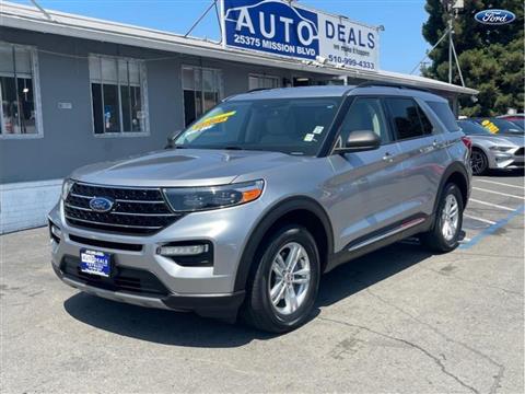 2020 Ford Explorer XLT Sport Utility 4D