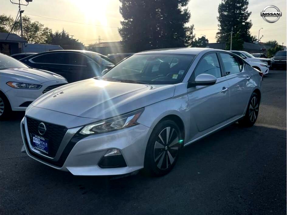 2021 Nissan Altima 25 SV Sedan 4D
