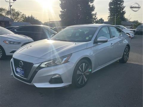 2021 Nissan Altima 25 SV Sedan 4D