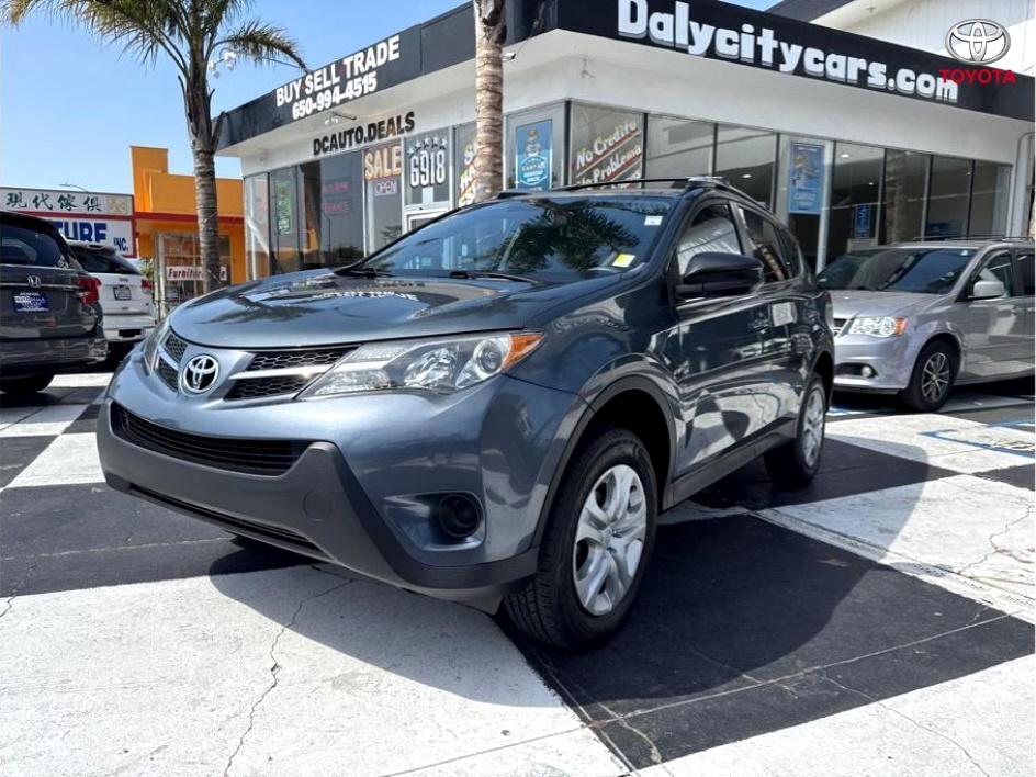 2013 Toyota RAV4 LE Sport Utility 4D