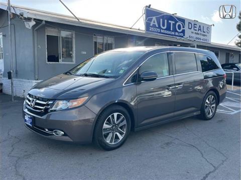 2016 Honda Odyssey Touring Elite Minivan 4D