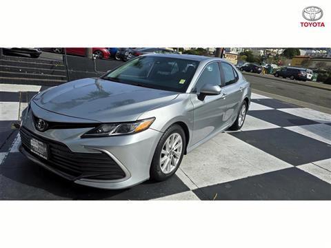 2022 Toyota Camry LE Sedan 4D