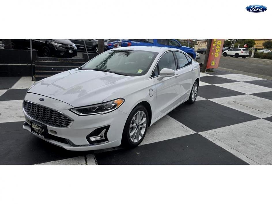 2019 Ford Fusion Energi Plug-In Hybrid Titanium Sedan 4D