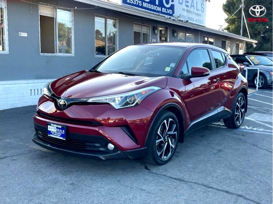 2018 Toyota C-HR XLE Premium Sport Utility 4D