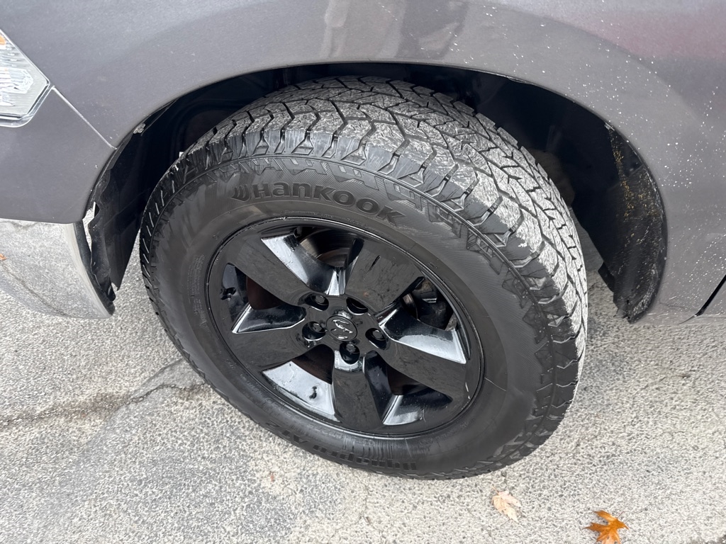 RAM 1500 SLT Crew Cab SWB 4WD 2018