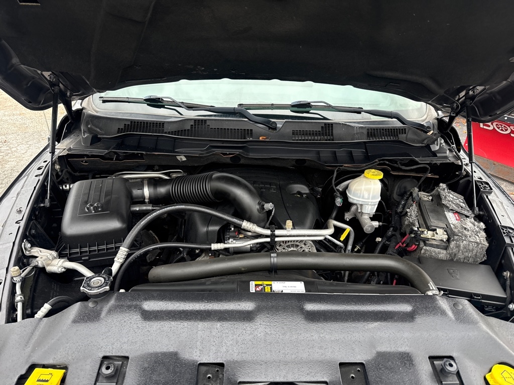 RAM 1500 SLT Crew Cab SWB 4WD 2018