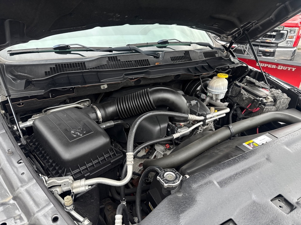 RAM 1500 SLT Crew Cab SWB 4WD 2018