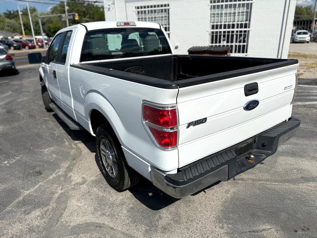 Ford F-150 XL SuperCab 8-ft. Bed 2WD 2010 Ford F-150 XL SuperCab 8-ft. Bed 2WD 2010