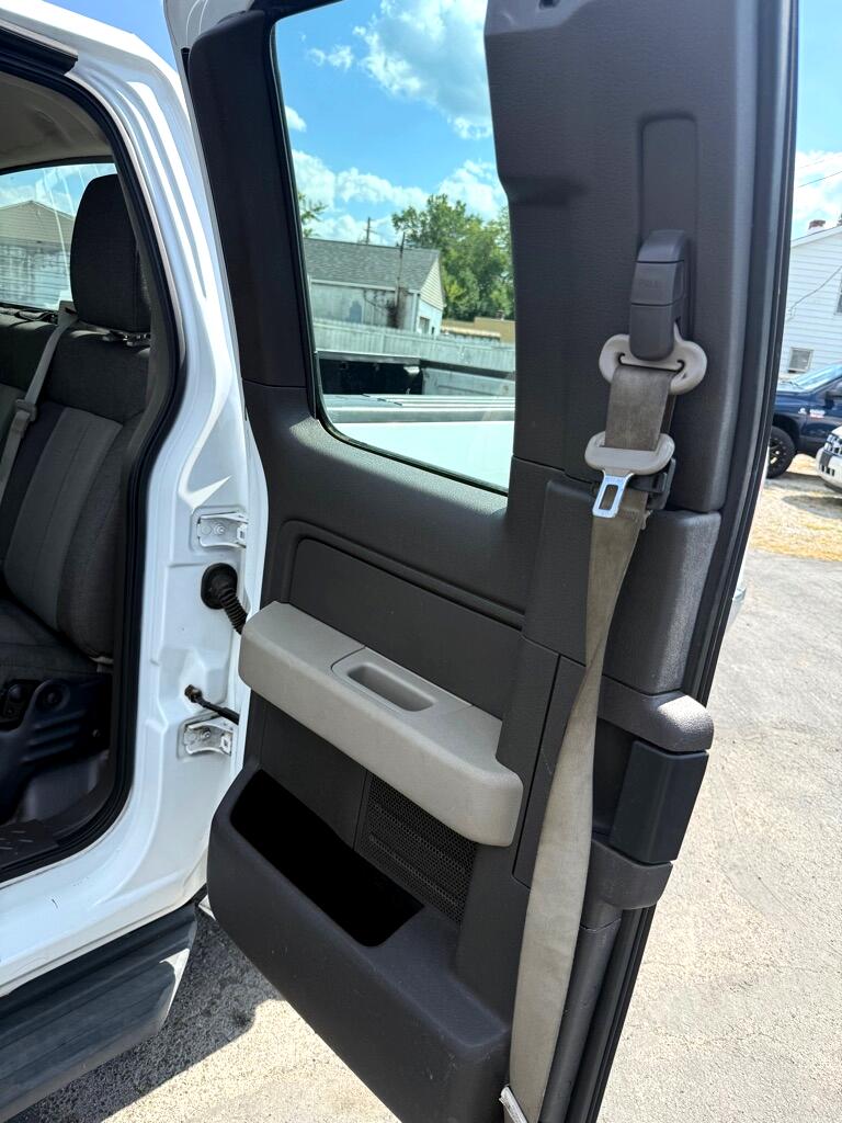 Ford F-150 XL SuperCab 8-ft. Bed 2WD 2010 Ford F-150 XL SuperCab 8-ft. Bed 2WD 2010