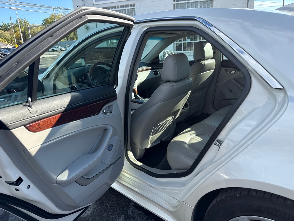 Cadillac CTS 3.6L Premium AWD w/Navi 2012 Cadillac CTS 3.6L Premium AWD w/Navi 2012