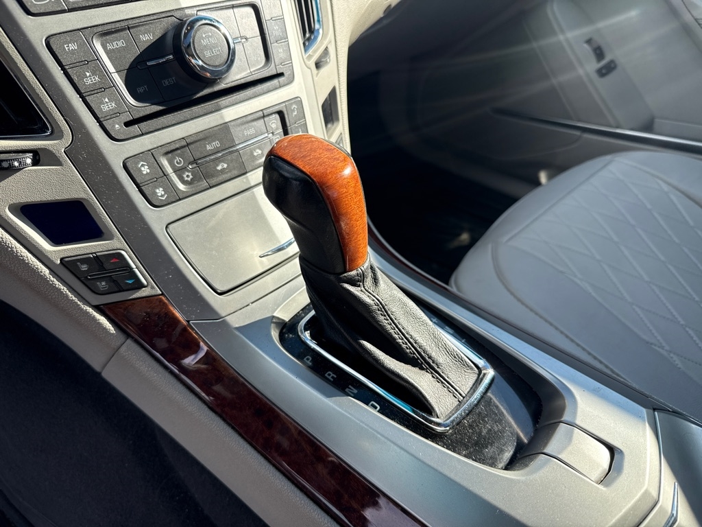 Cadillac CTS 3.6L Premium AWD w/Navi 2012 Cadillac CTS 3.6L Premium AWD w/Navi 2012