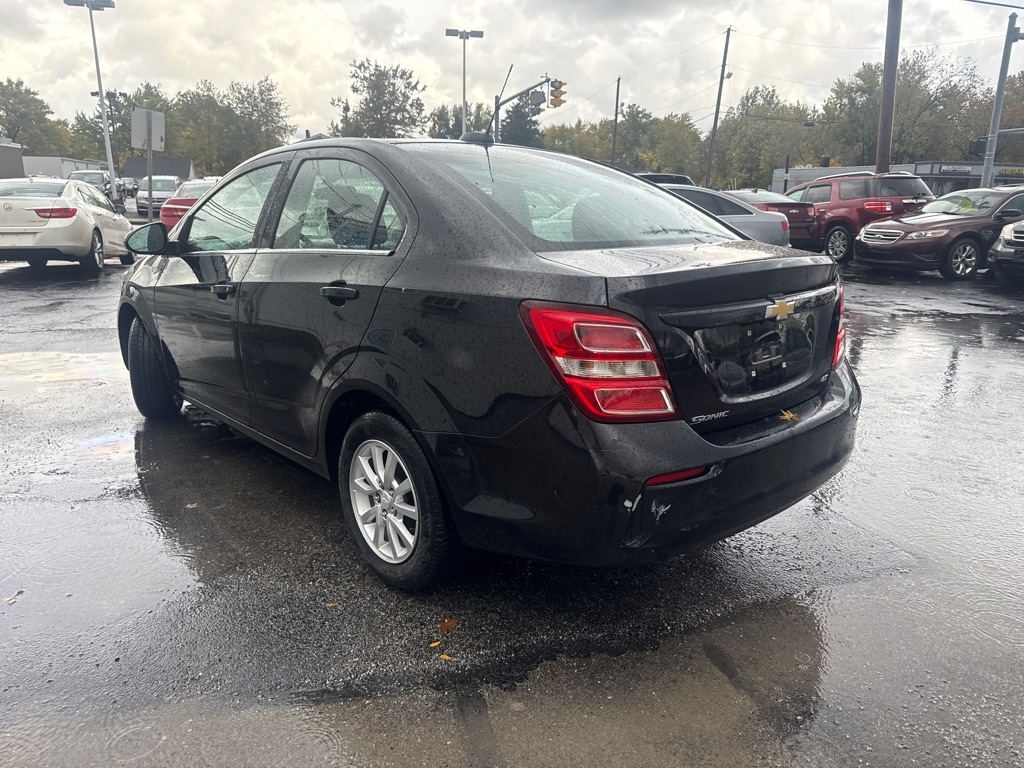 Chevrolet Sonic LT Auto Sedan 2017 Chevrolet Sonic LT Auto Sedan 2017