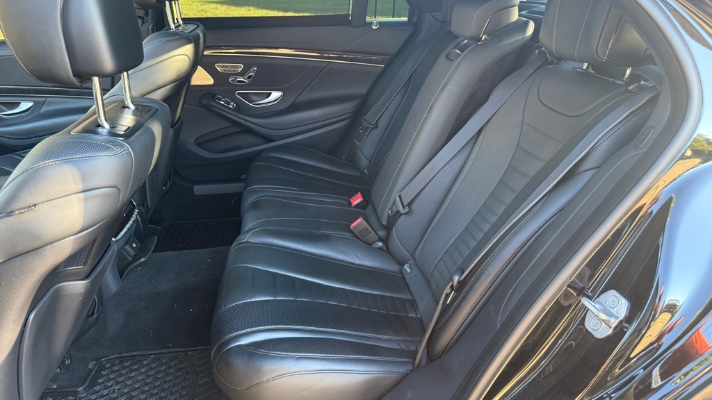 Mercedes-Benz S-Class S560 4MATIC 2019 Mercedes-Benz S-Class S560 4MATIC 2019