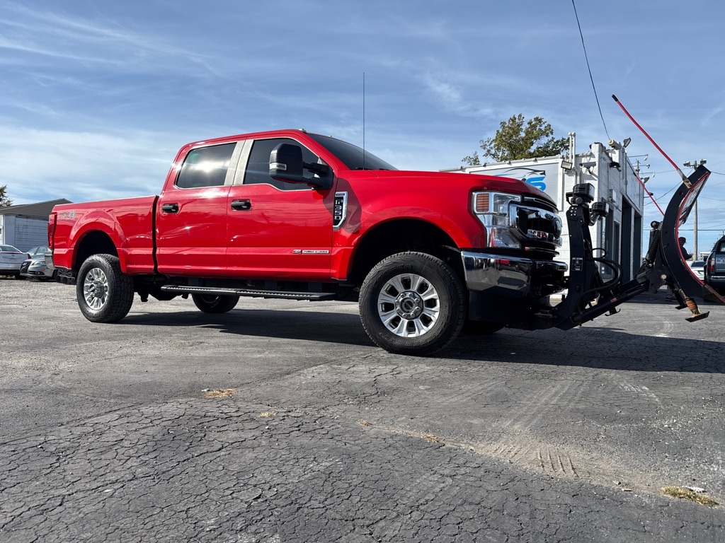 Ford F-350 SD Platinum Crew Cab Long Box 4WD 2020 Ford F-350 SD Platinum Crew Cab Long Box 4WD 2020