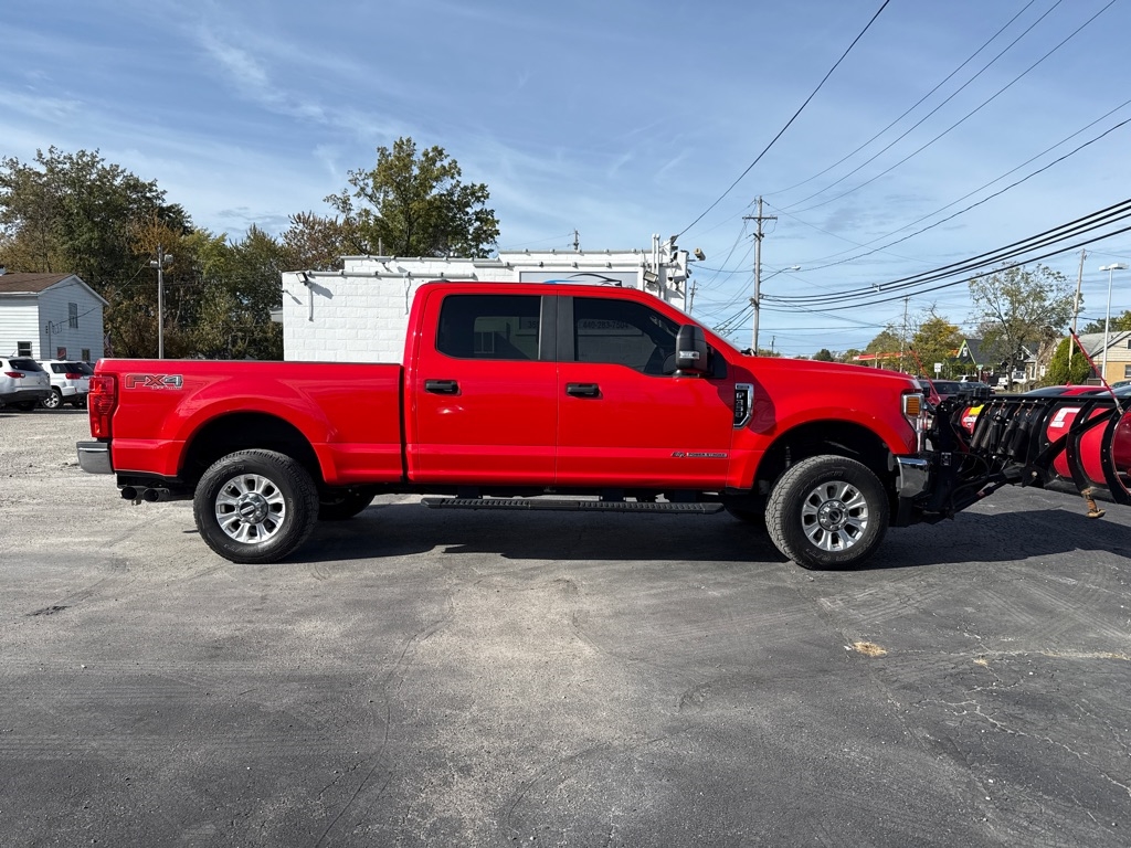 Ford F-350 SD Platinum Crew Cab Long Box 4WD 2020 Ford F-350 SD Platinum Crew Cab Long Box 4WD 2020