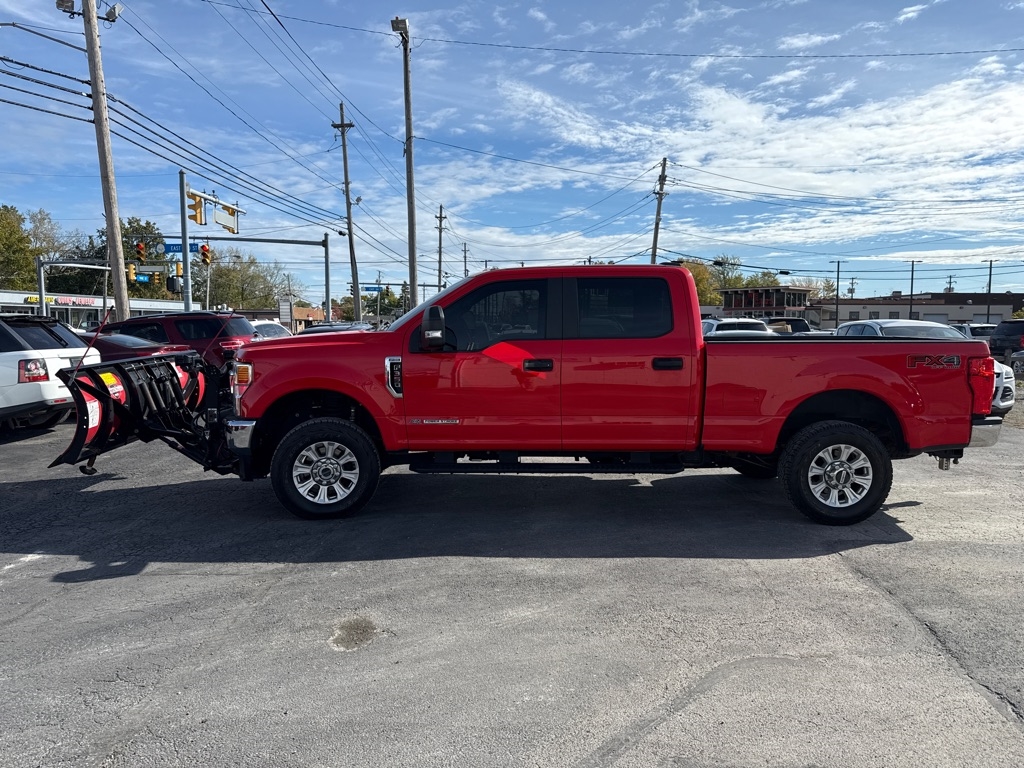 Ford F-350 SD Platinum Crew Cab Long Box 4WD 2020 Ford F-350 SD Platinum Crew Cab Long Box 4WD 2020