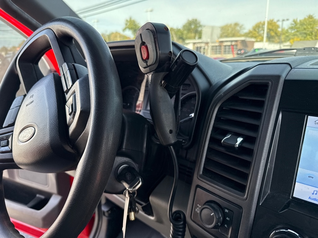 Ford F-350 SD Platinum Crew Cab Long Box 4WD 2020 Ford F-350 SD Platinum Crew Cab Long Box 4WD 2020