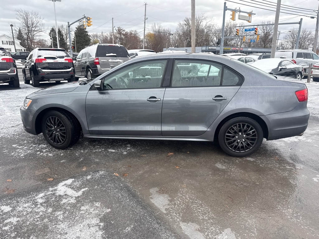 Volkswagen Jetta SE PZEV 2011