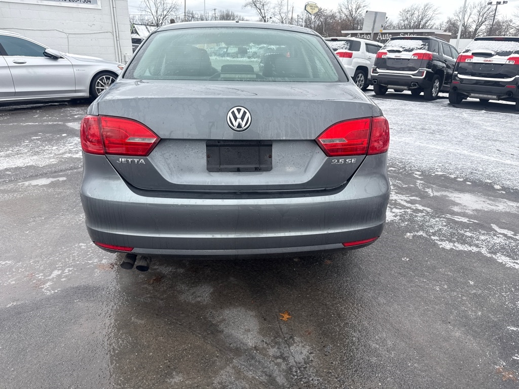 Volkswagen Jetta SE PZEV 2011