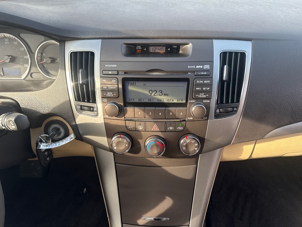 Hyundai Sonata GLS 2010