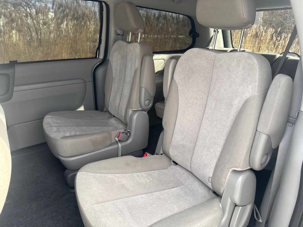 Kia Sedona LX LWB 2014